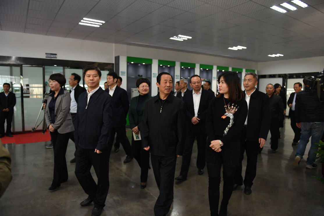 湖南省委副书记、省长许达哲调研半岛网页版